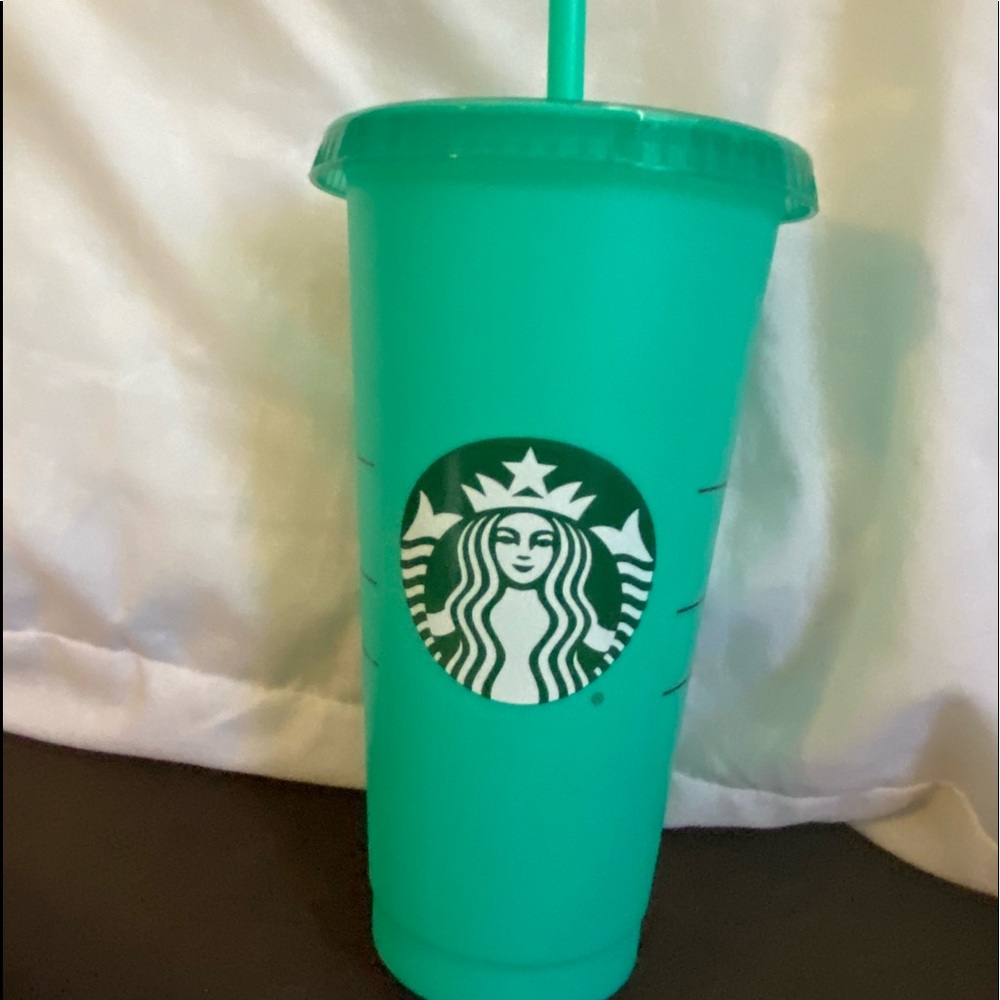 Starbucks cups